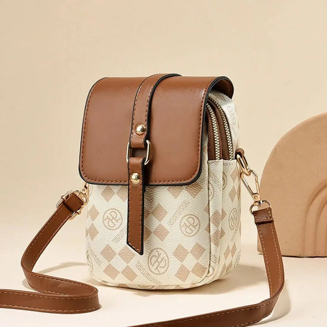 Classic plaid contrasting small shoulder bag with double compartments for storing phone, lipstick, and keys